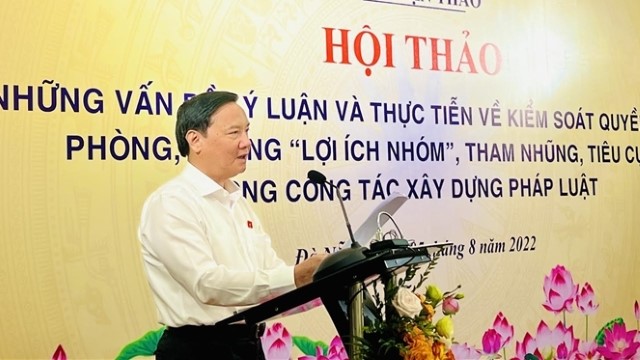 HOÀN THIỆN CHẶT CHẼ THỂ CHẾ, THỰC HIỆN MỤC TIÊU “KHÔNG THỂ THAM NHŨNG, TIÊU CỰC”